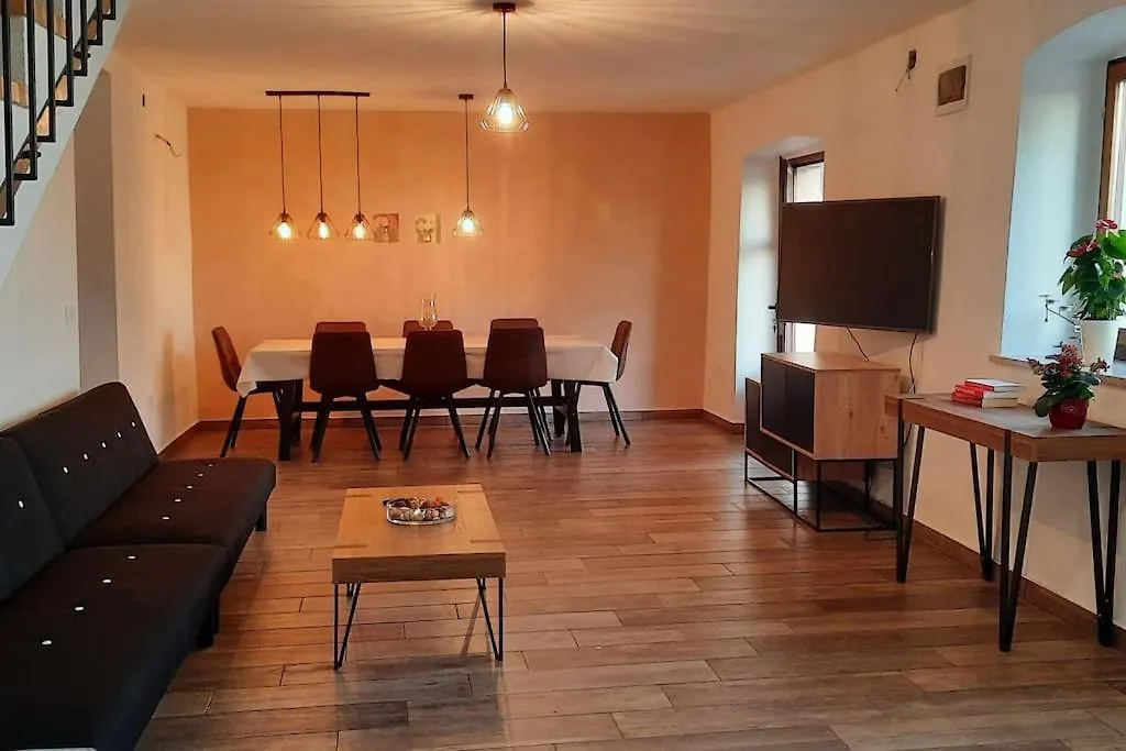 Holiday Home For 8 People, Pool + Sea View Vilanija