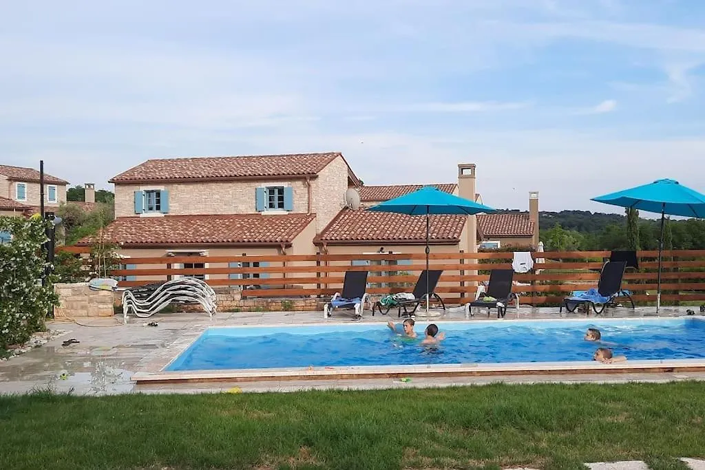 Holiday Home For 8 People, Pool + Sea View 0*, Vilanija